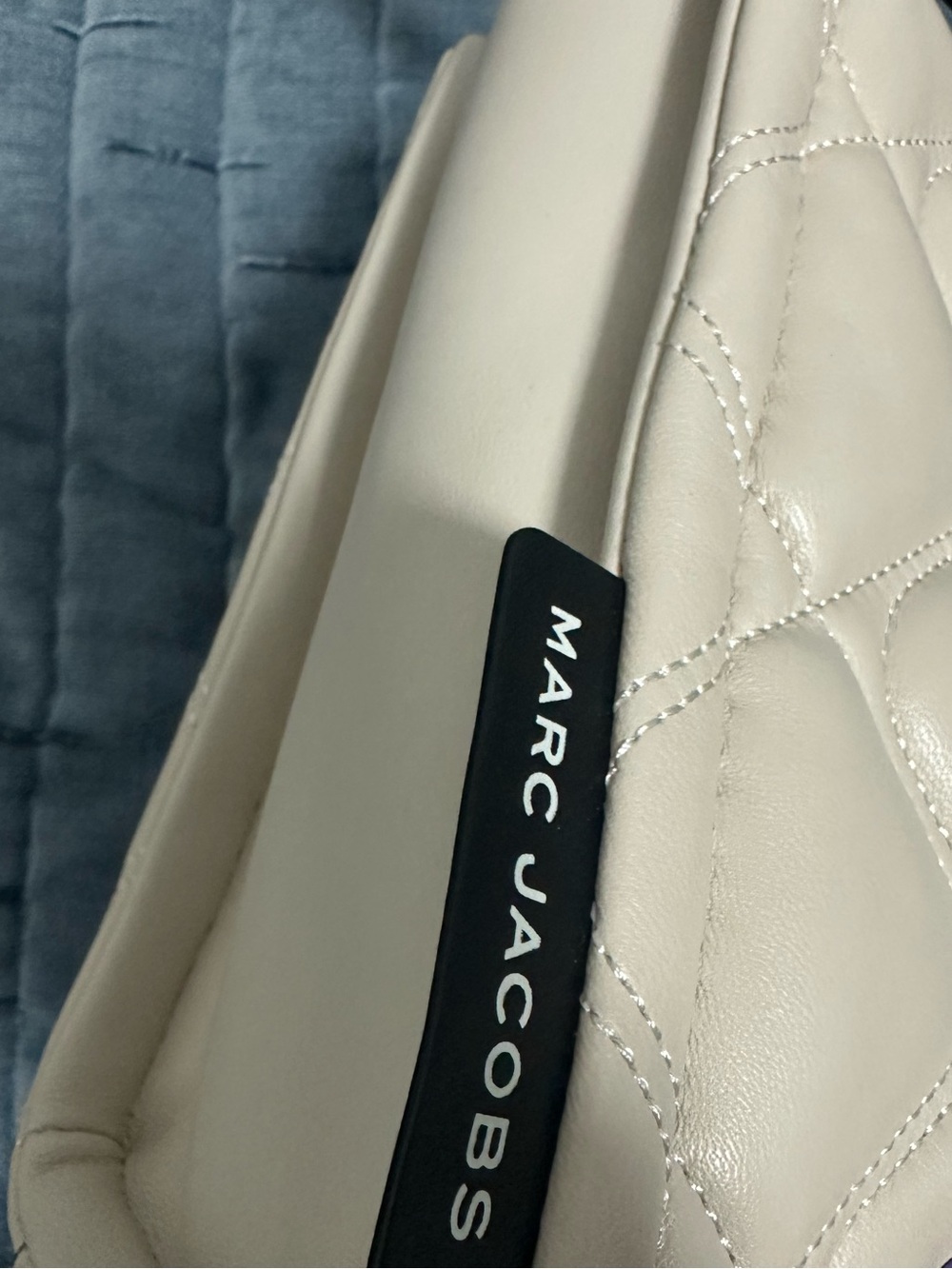 Marc Jacobs Grind Quilted Mini Tote - Picture 12 of 13